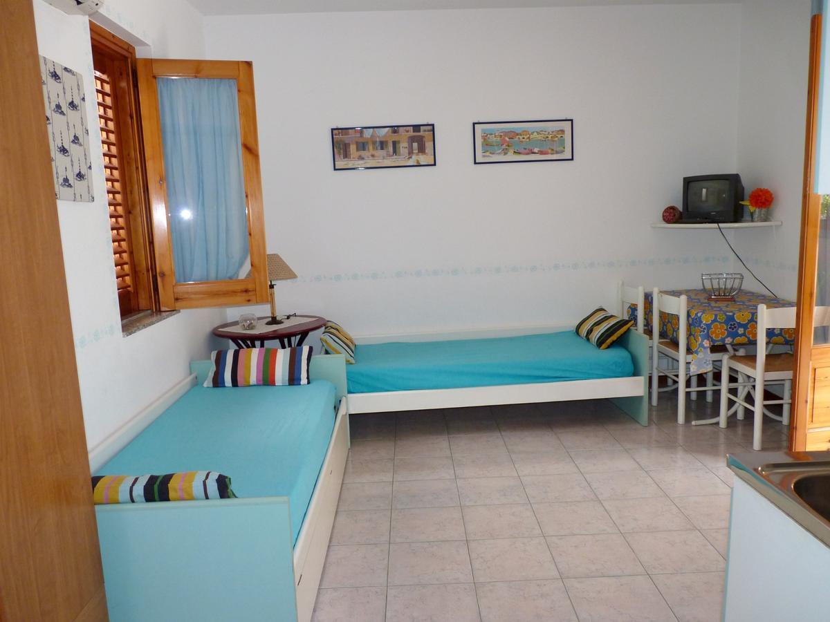 Claudia - Case Vacanze A Canneto Spiaggia Luaran gambar