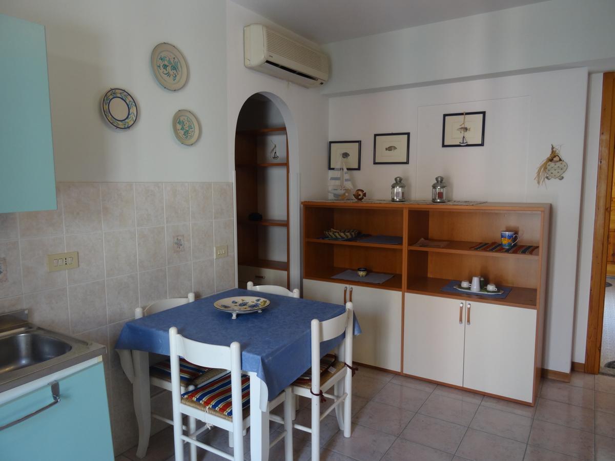 Claudia - Case Vacanze A Canneto Spiaggia Luaran gambar