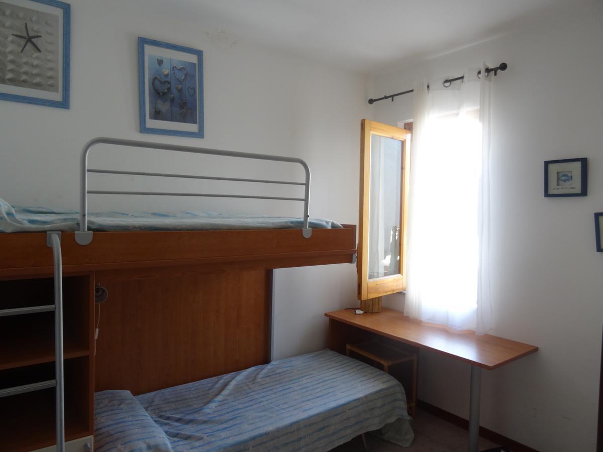 Claudia - Case Vacanze A Canneto Spiaggia Bilik gambar